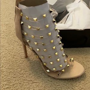 Fashion nova heels